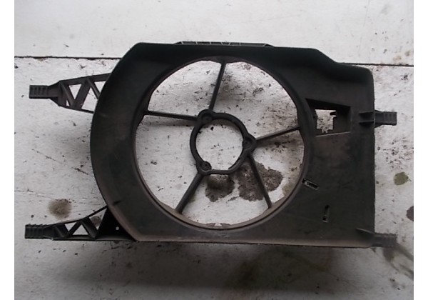 дифузор Renault Laguna II, 8200025635
